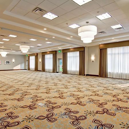 Hilton Garden Inn Woodbridge Dış mekan fotoğraf